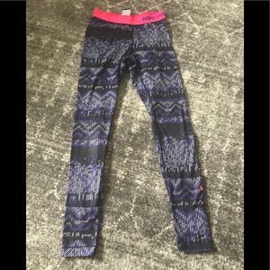 Nike Pro size small leggings